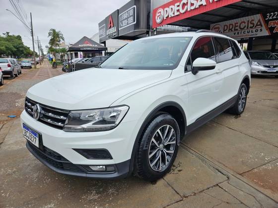 VOLKSWAGEN TIGUAN 1.4 250 TSI TOTAL FLEX ALLSPACE COMFORTLINE TIPTRONIC VOLKSWAGEN TIGUAN 1.4 250 TSI TOTAL FLEX ALLSPACE COMFORTLINE TIPTRONIC